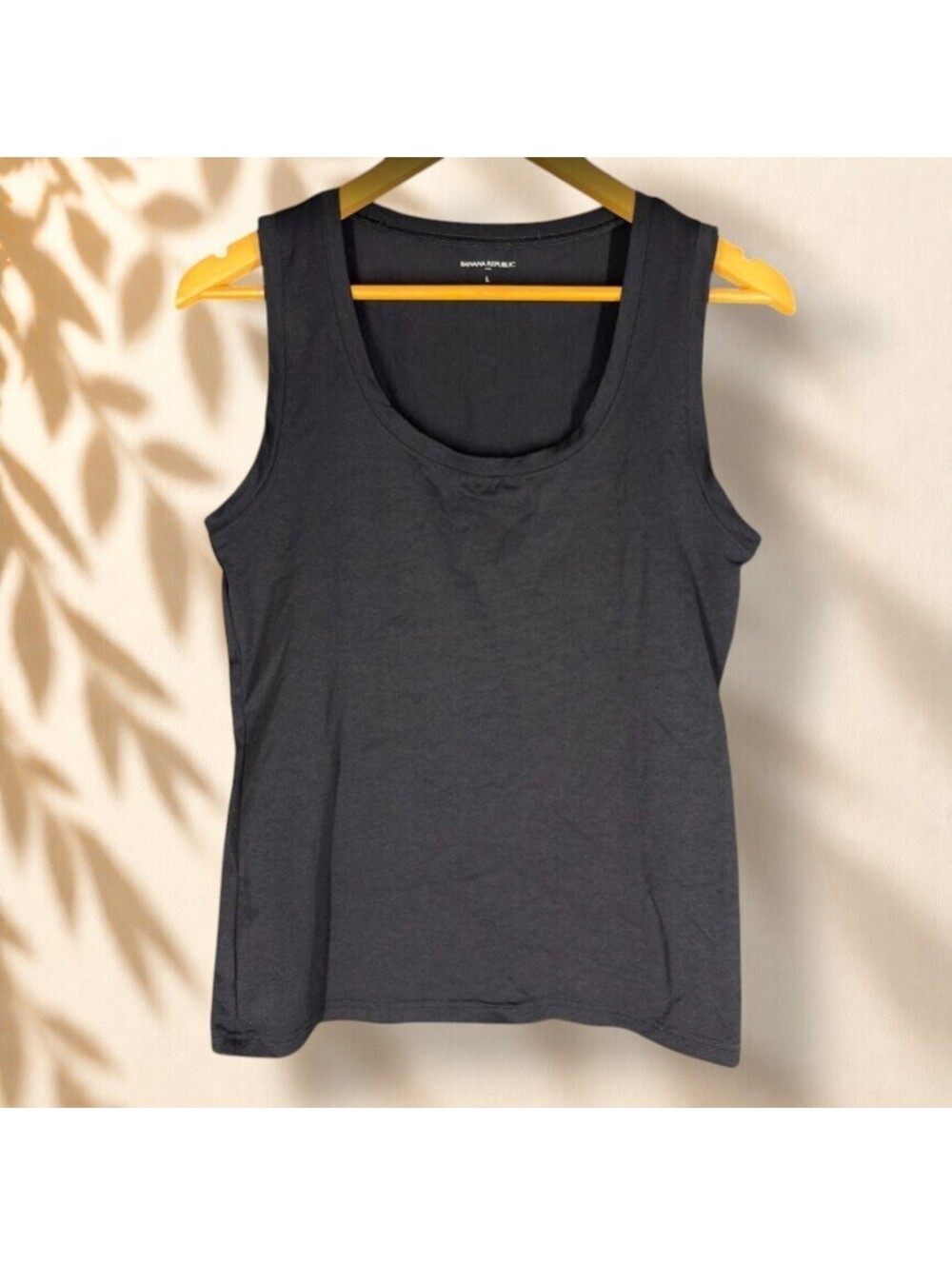 Banana Republic Tank Women L Large Black Sleeveless Wide Strap Casual Stretch